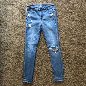 Abercrombie Low Rise Super Skinny Jeans